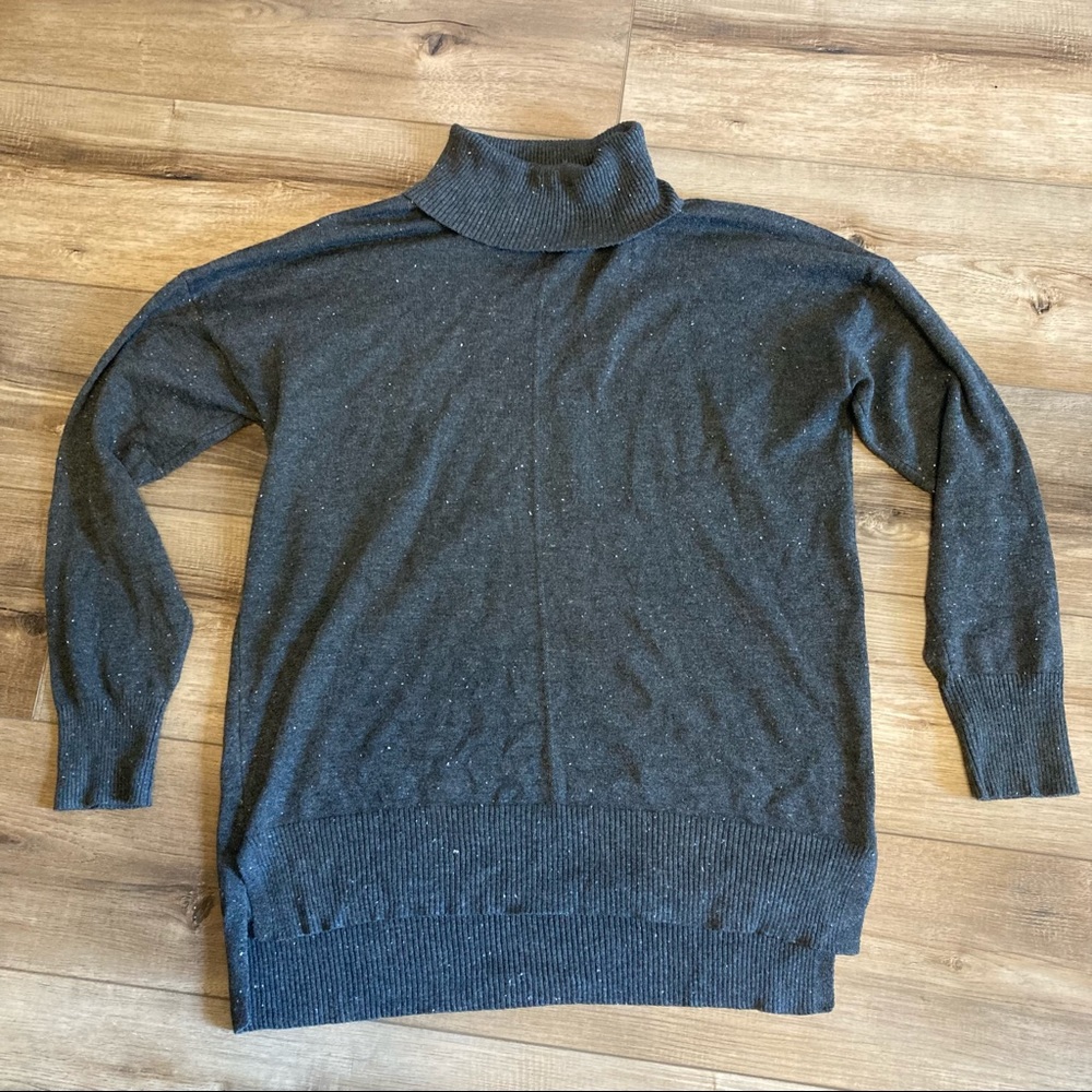 Philomena Petti gray flecked turtleneck sweater